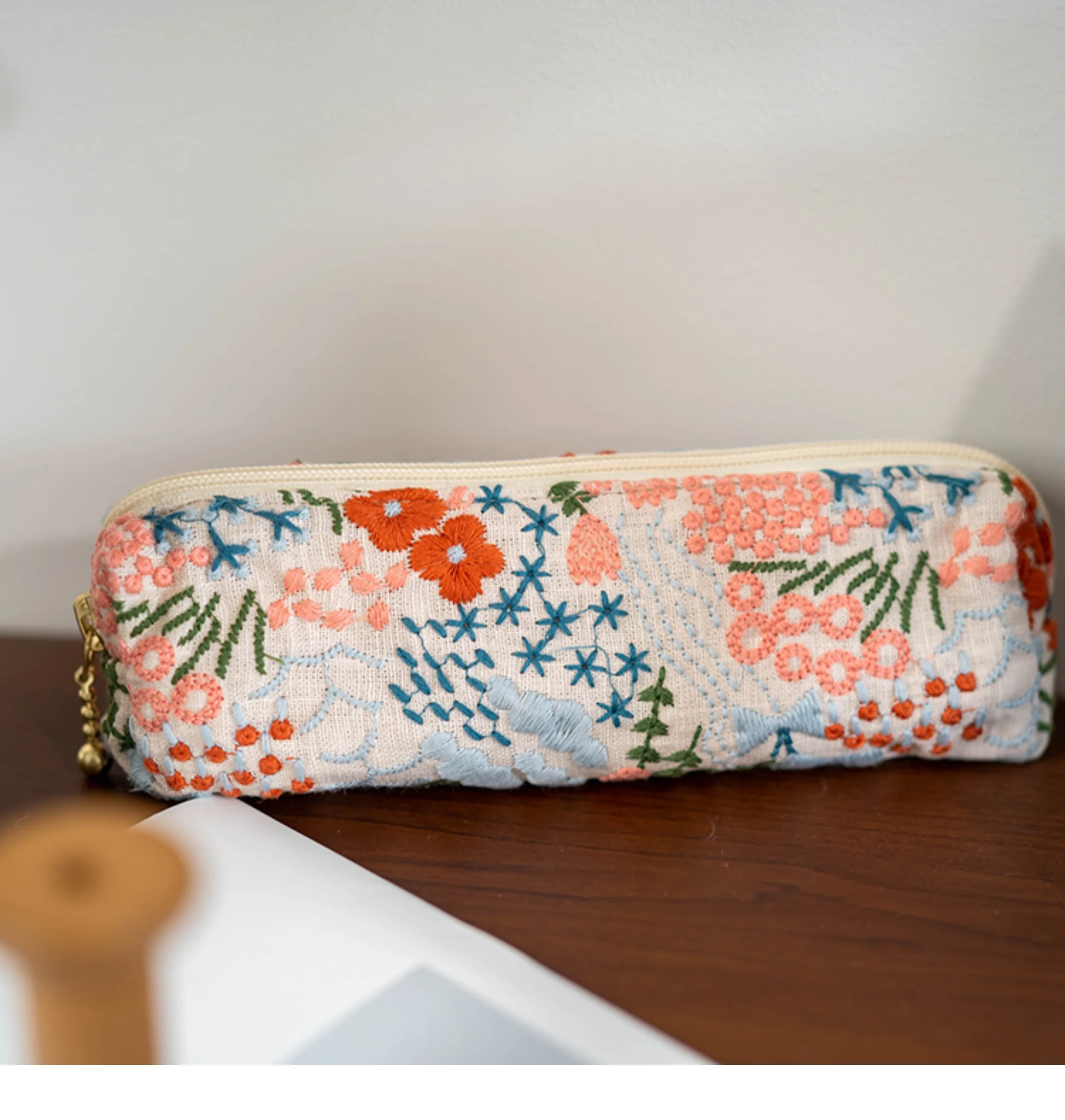 

School Capybara Yes None Other Pencil Bag 6 Years Old Fabric Pencil Bags Capibara Pen Bag Best Sell