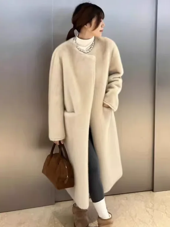 

Eco-Friendly Long Lamb Fur Coat round Neline Premium Feel Women's Winter Jaet Sli Poacher Velvet Outerwear