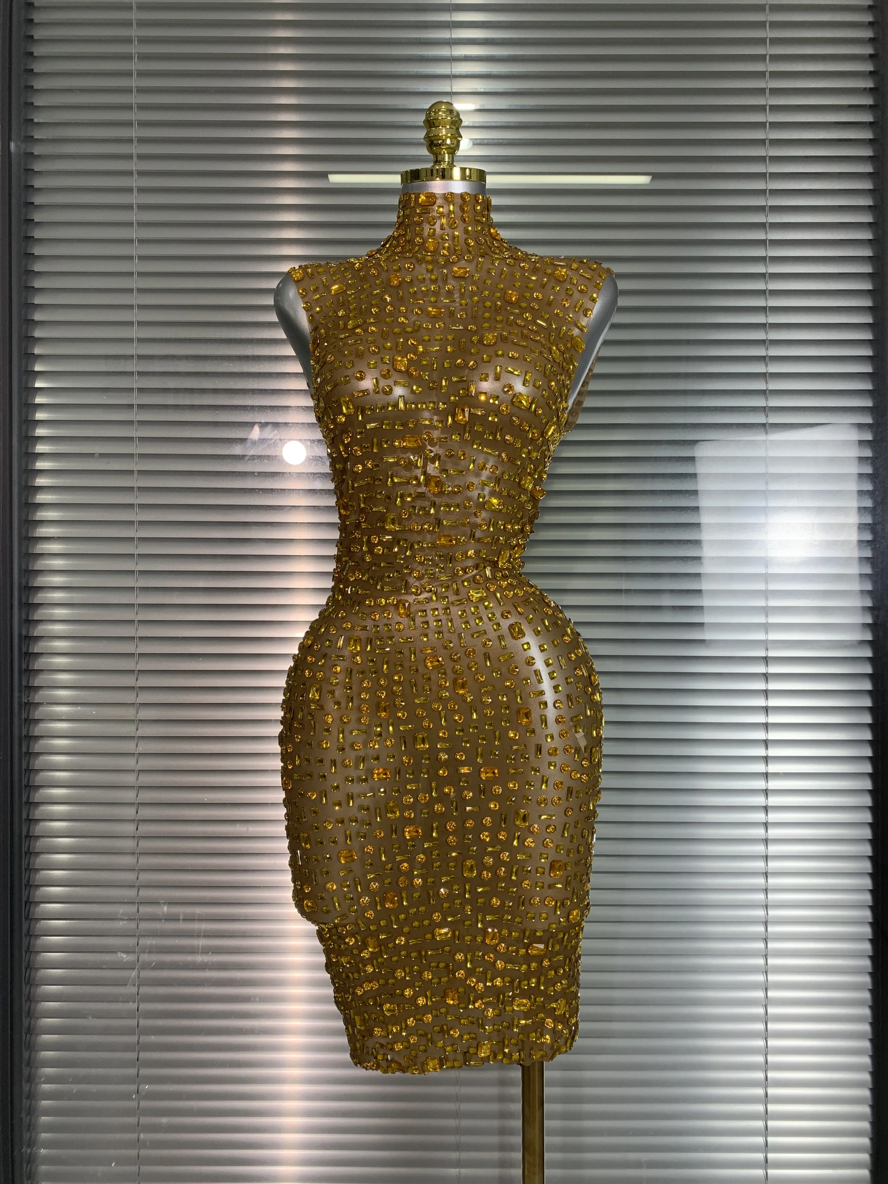

Women Sexy Mesh Crystal Diamonds Mini Performance Costume Stage Dancer See Through Stretchy Gold Night Club Party Dress