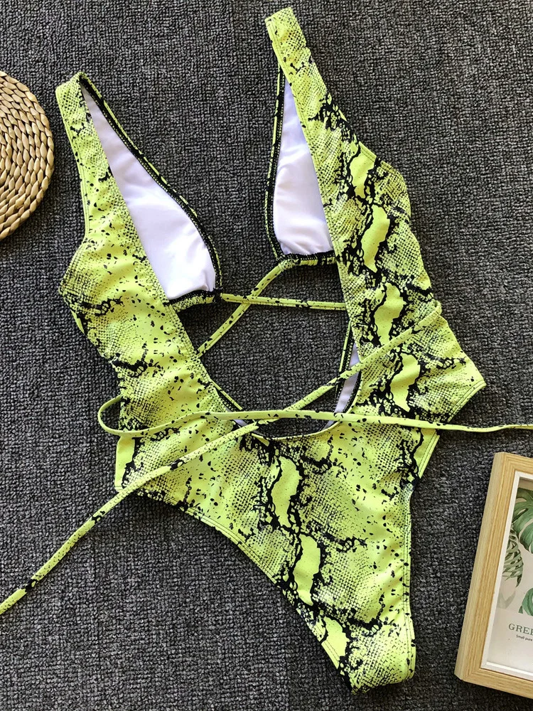 Biquíni feminino colorido sexy estampa de cobra, uma peça swimwear, oco para fora bandagem, banhistas maiô, cinza, verde, verão