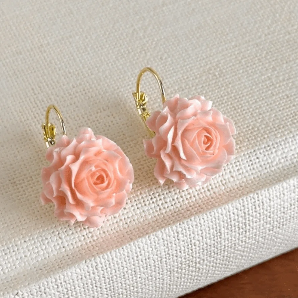 Sweet Artificial Rose Earrings Resin Unique Preserved Flower Earrings Delicate Craftsmanship Retro Romantic Ear Hooks Daily Wear