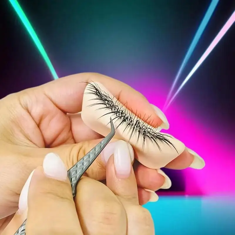 1pcs Eyelash Practice Silicone Model With Realistic Eyelash Extensions, Reusable Training Eyelid-Eyelash Extension Tool