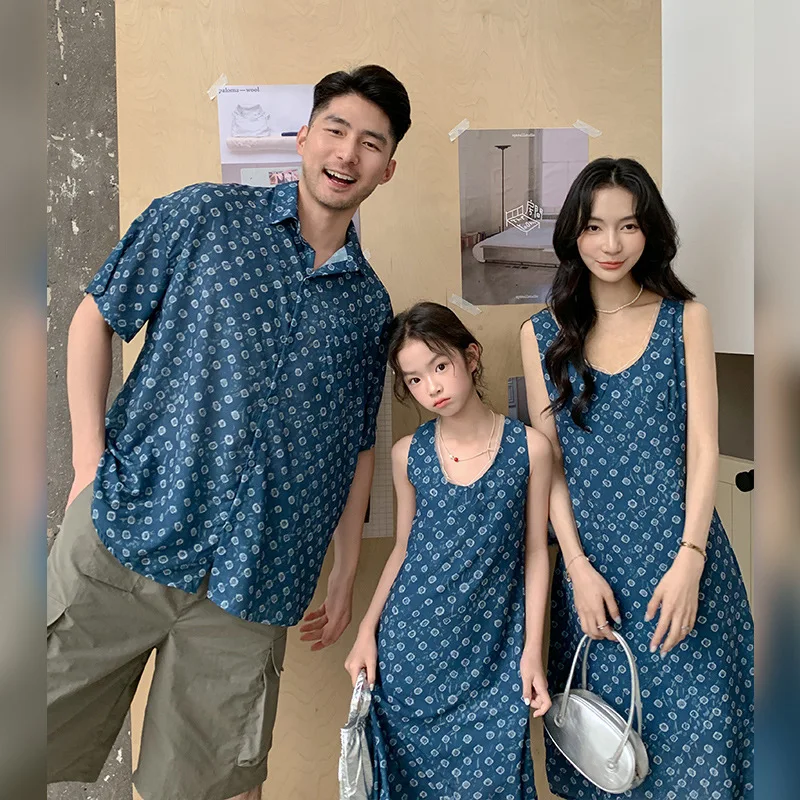 

2026 Summer Family Matching Outfits Geometric Floral Print Shirt & Midi Dress Set For Mom Dad Kids Casual Beach Wear