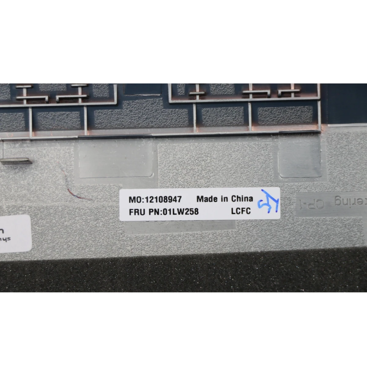 New And Original D Shell Plastic  Base Bottom Cover Case for Lenovo ThinkPad L580 Laptop 01LW258