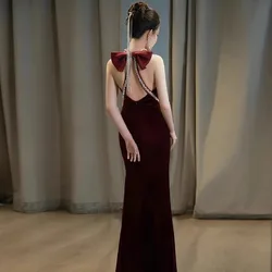 Customized Velvet Fishtail Temperament Wedding Party Dresses Hang Neck Slim Fit Backless Wedding Evening Dress Bow Beading Desig