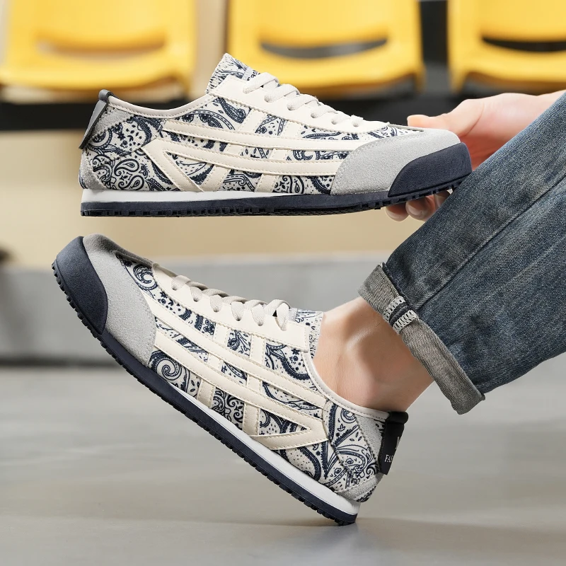 

Couple Canvas Shoes Men Casual Skate Shoes Fashion Trendy Sneakers All Match Daily Walking Single Shoes For Women