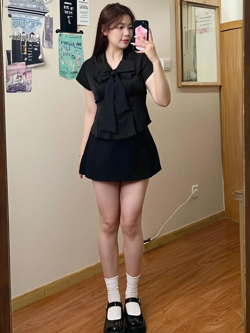 

plus Size Retro American Sle Striped Knot V-Ne ort Sve T-irt Summer New High-End Feeling Women's Top