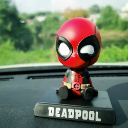 Super-heros Deadpools Bobblehead Figurka Q Wersja Ozdoba samochodowa Kreatywna figurka z kreskówek Dekoracja pokoju Ciasto Pieczenie Przyjaciele Prezenty