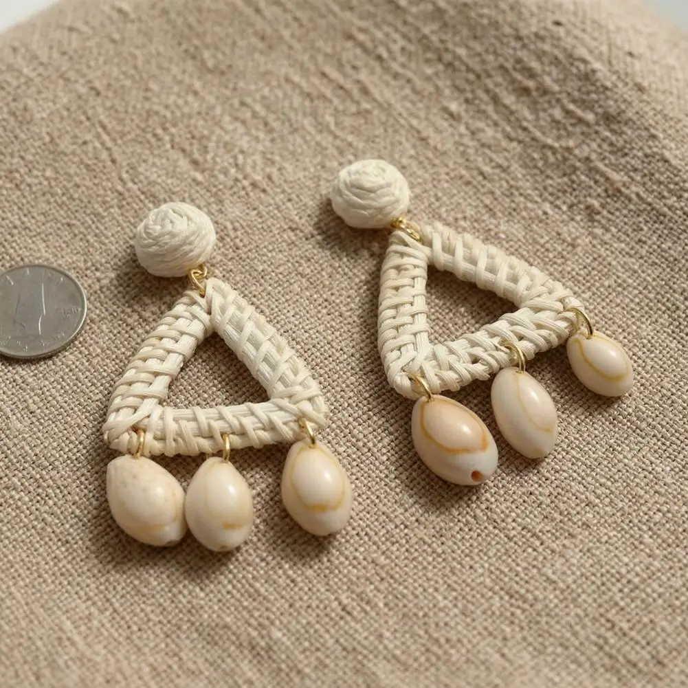 Lightweight Dangle Earrings Handmade Raffia Bohemian Dangle Earrings Wicker Rattan Triangle Drop Jewelry Summer Beach for Women