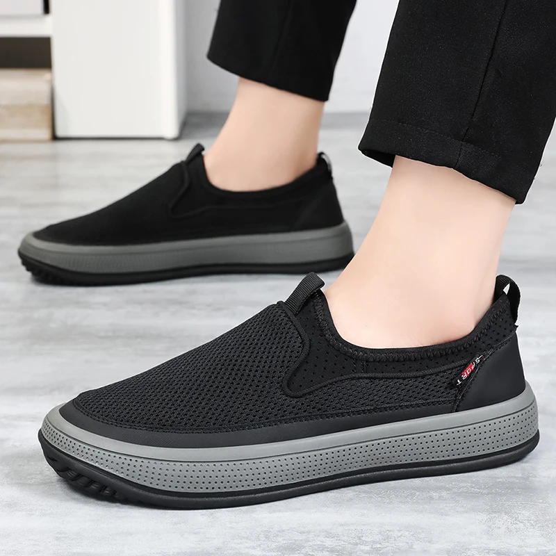 Men Casual Sneakers Summer Breathable Sports Shoes Lightweight Outdoor Mesh Mans Sneaker Slip-on Walking Male Footwear New Sale