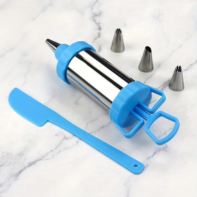 5pcs Stainless Steel Icing Gun Set with 3 Tips（Random style） and 1 Spatula for Professional Cake Decoration