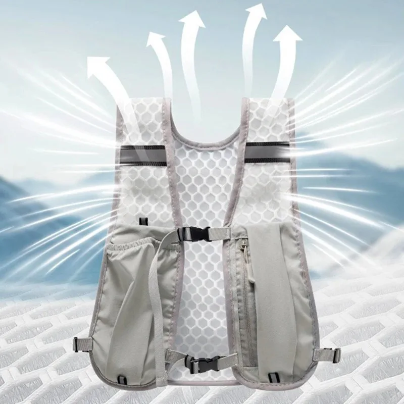 

Running Hydrating Vest Backpack Ultralight Hydration Jogging Vest Men Breathable Marathon Bicycle Bag Water Bottle 500ML