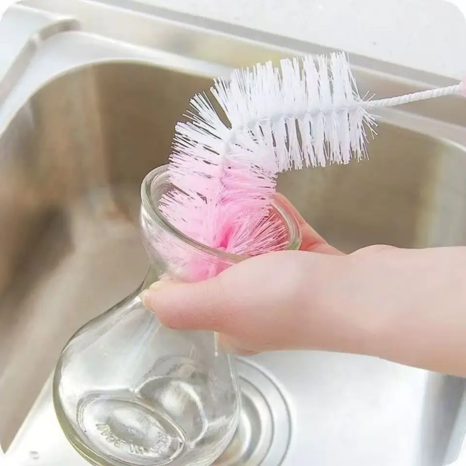 Cup brush with no blind spots for thorough cleaning. Long-handled small brush for washing cups. Cleaning brush for baby bottles.
