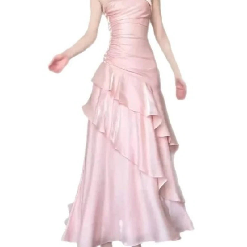 Abito elegante alla moda nel vestito da donna sottile con balza estiva del 2025