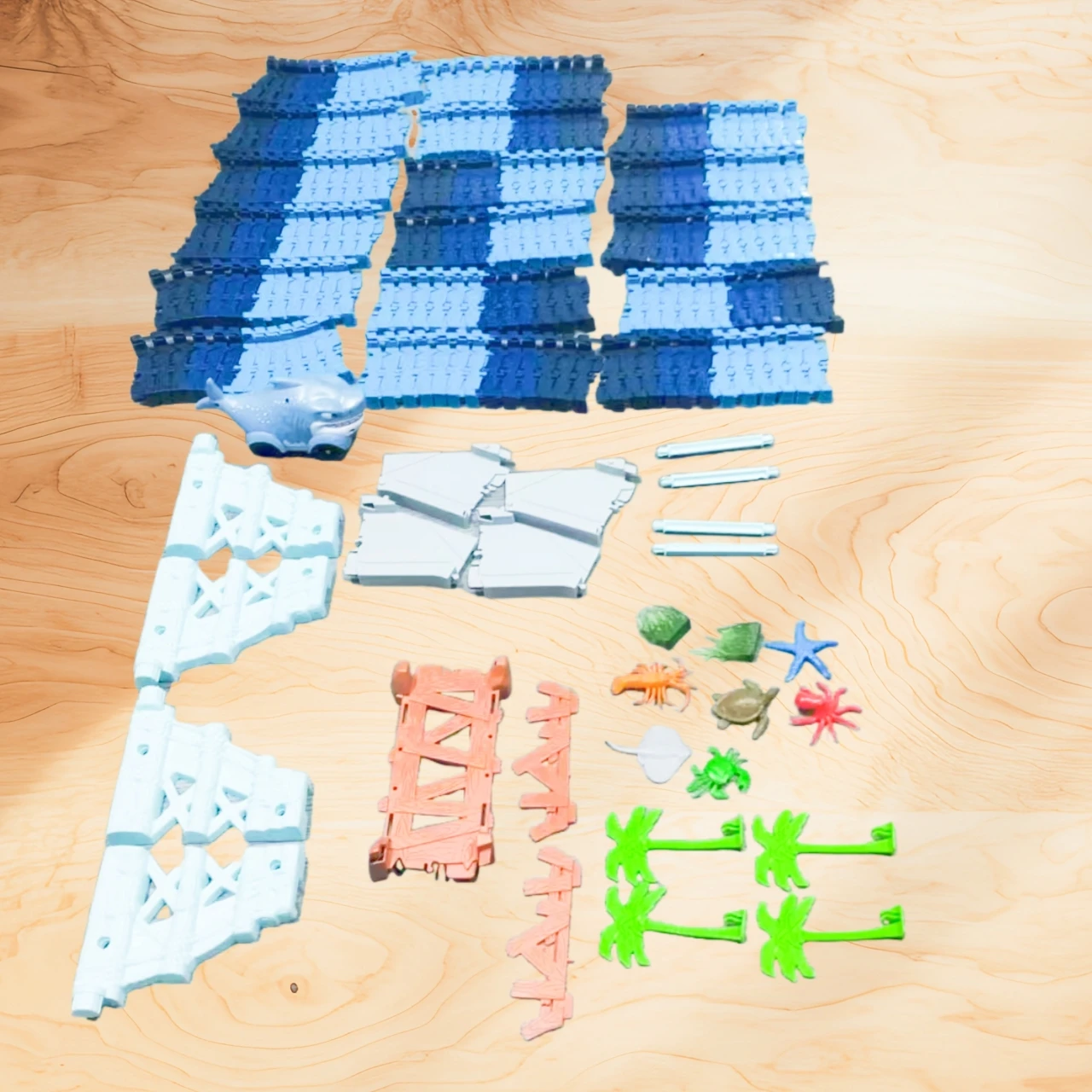 Nowa Elektryczna Kolejka Zabawka dla Dzieci Dinozaur Rekin Jednorożec Kolejka Pociąg na Szynach Droga Panshan Mała Kolejka na Szynach