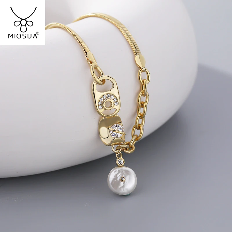 

New Fashion Shiny Asymmetric Imitation Pearl Necklace Charm Beaded Chain Temperament Women's Wedding Jewelry Gifts