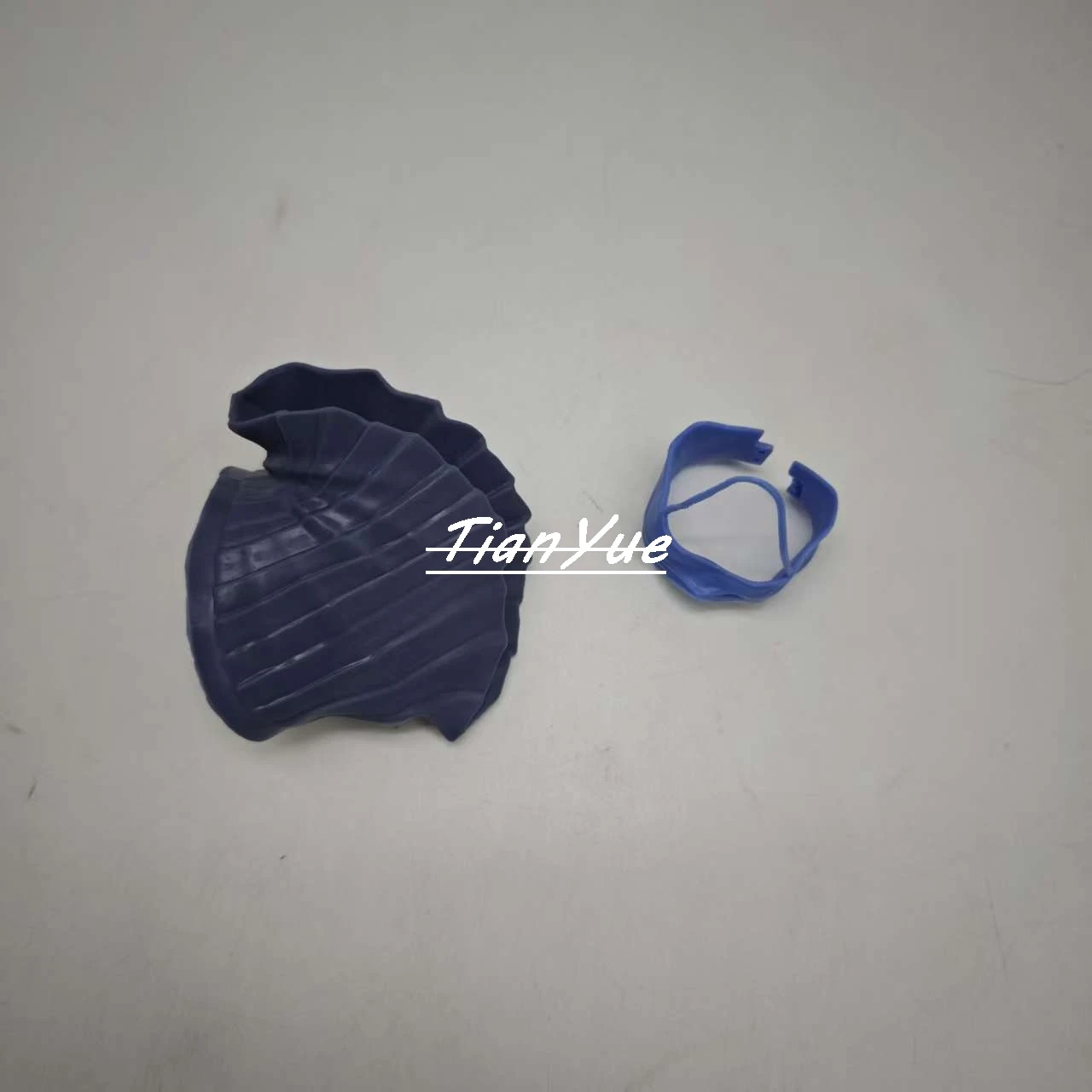 ألعاب شخصيات الحركة البلاستيكية للفتيات من أنيمي سيم مقاس 19 سم #6