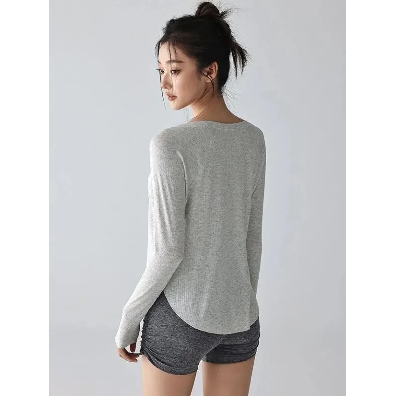 Yoga Clothes for Women in Autumn New Style Quick-drying Loose Pilates Training Fitness Tops Sports Long Sleeves