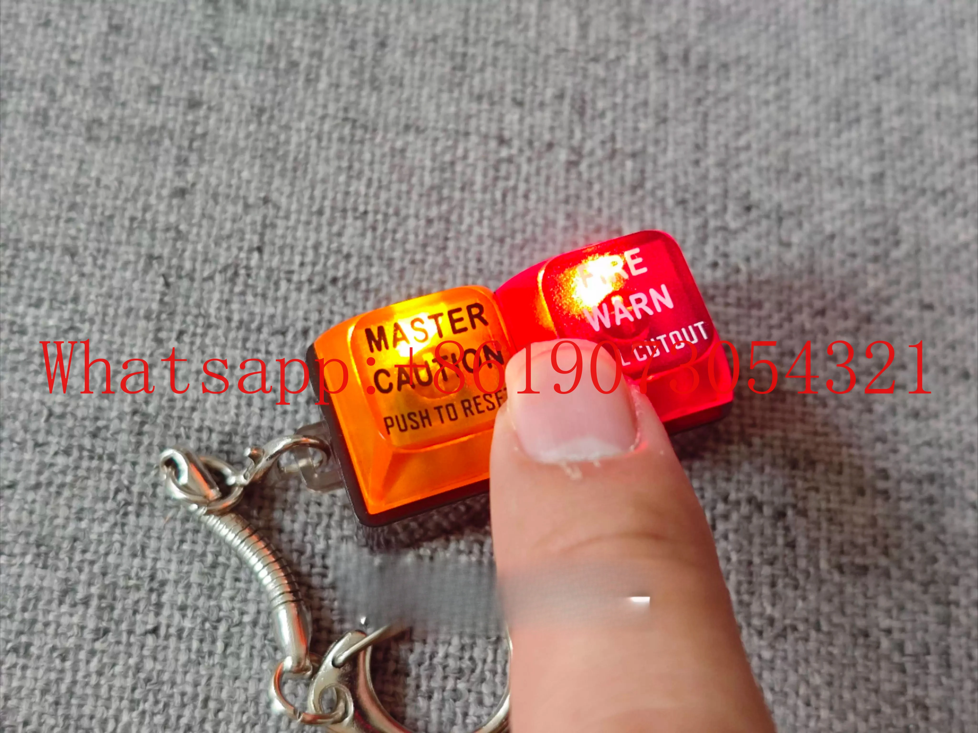 737NG 737-800 737MAX سلسلة مفاتيح ضوء التحذير الرئيسي (بدون صوت تحذير)