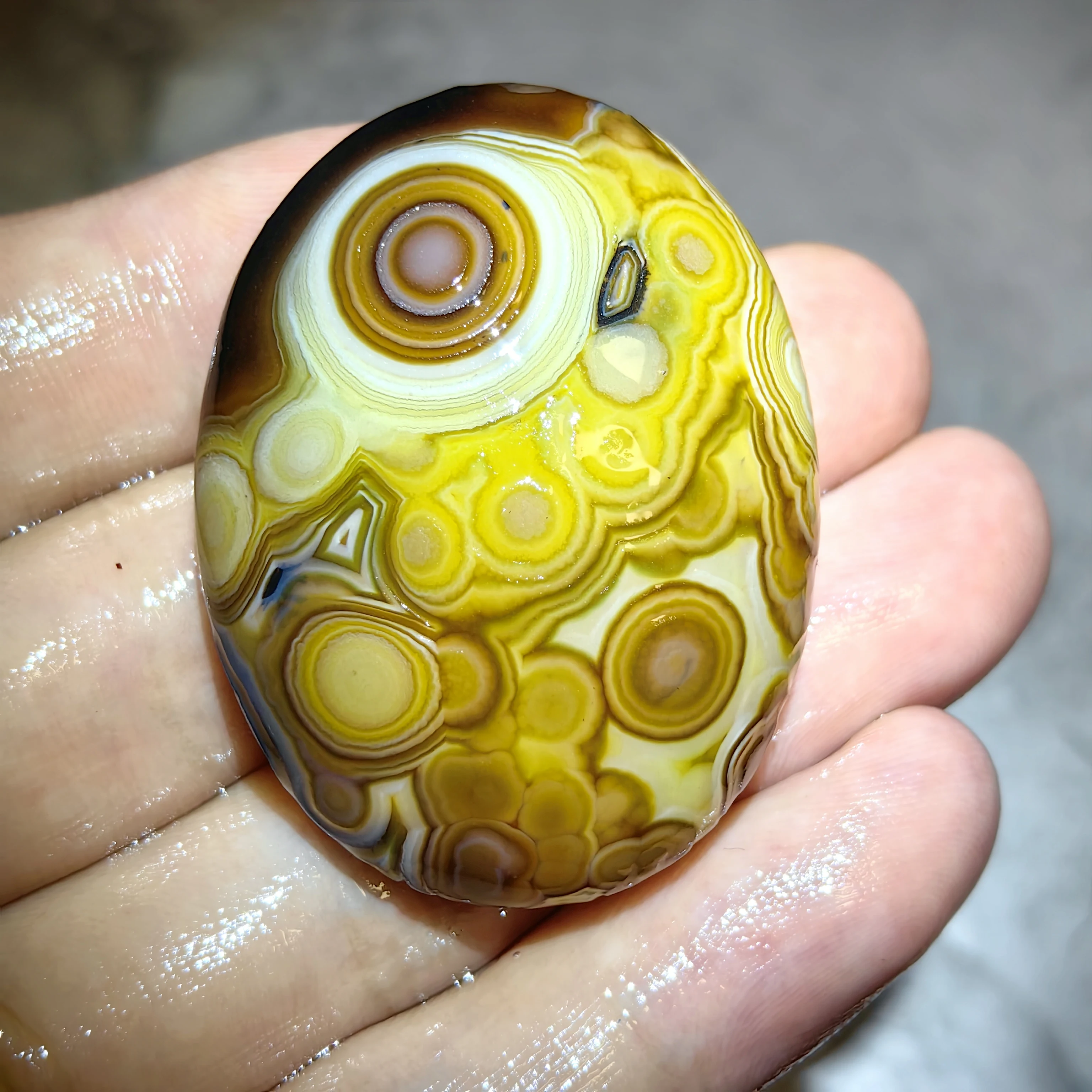 Pure Natural Gobi Divine Eye Agate with Concentric Eye, Raw Gemstone for Good Luck Reiki Healing DIY Jewelry Decoration Gift