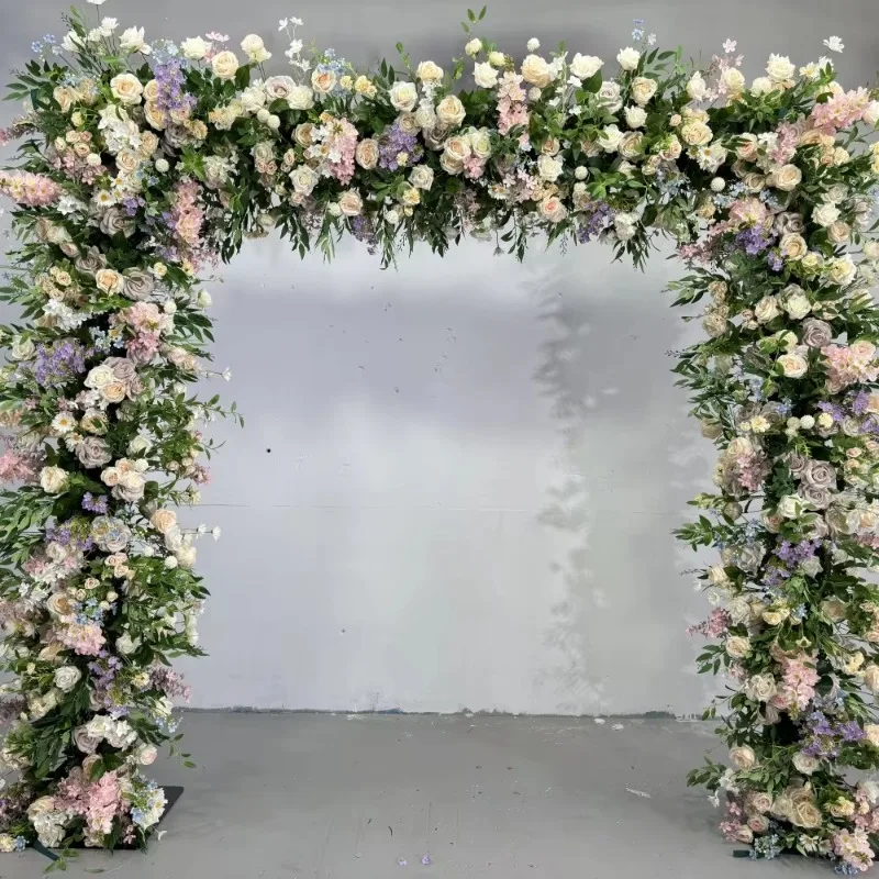 

Арка смешанных искусственных цветов для незабываемого украшения свадьбы и великой вечеринки