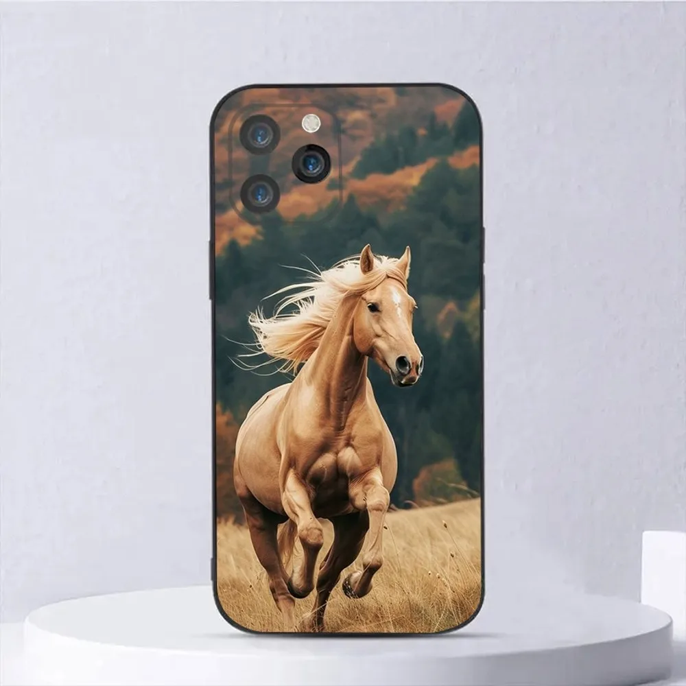 Animal Horse Phone Case For iPhone15,14,13,12,11,Pro,Max,Plus,Mini,X,XS,XR,8,7,6,S,Plus,SE Soft Black Case