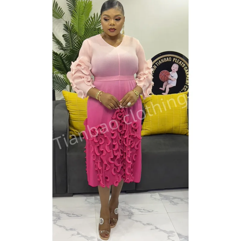 

Miyake Pleated Dress for Women 2025 New Gradient Dense Edge V-neck Fashionable Loose Large Size Women's Pleated Skirt