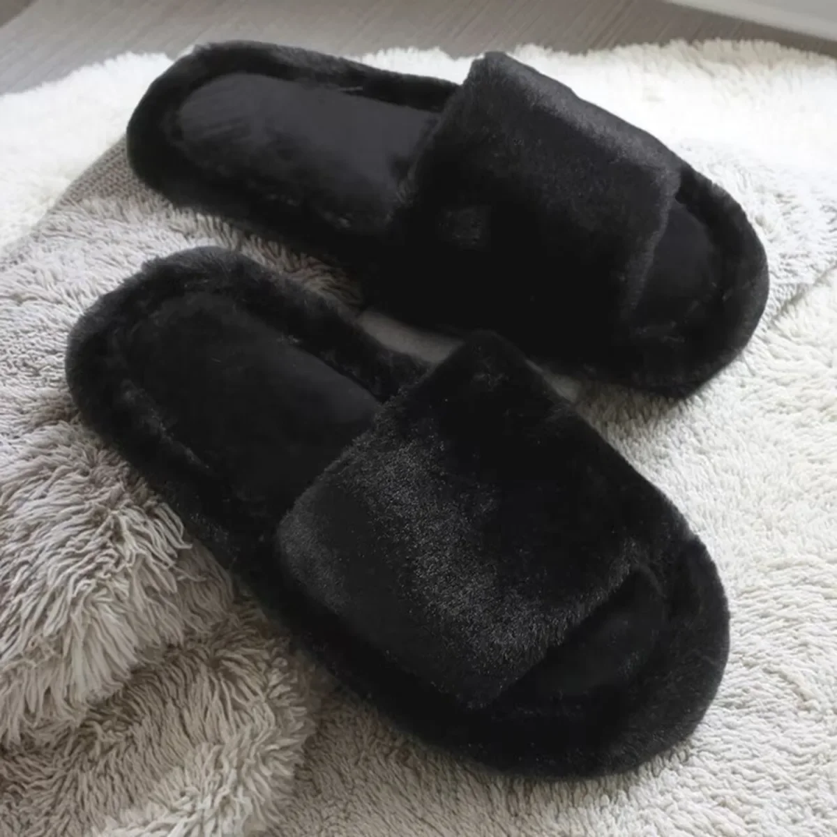 2026 Winter Women Short Plush Home Slippers Lightweight Non Slip Indoor Slippers Woman Soft Sole House Cotton Shoes Flip Flops - view 3