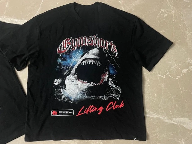 Neues Shark Fitness-Style Kurzarm-Sportshirt, locker geschnitten, bequem und atmungsaktiv, für das Fitnessstudio. – Detail 3