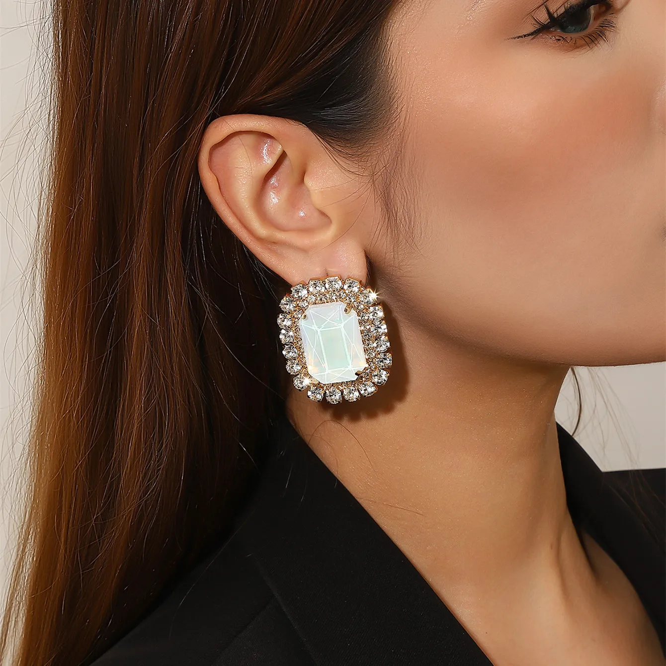 Emerald Cut Big Crystal Stud Earrings Women Silver Plated Halo Rhinestone Rectangle Statement Earrings Wedding Party Luxury Jewe