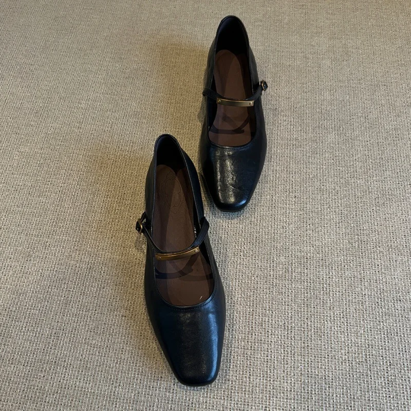 

Women Genuine Leather Metal Buckle Mary Jane Style Shoes Square Toe Retro Flat Shoes Outdoor Thick Heel Shallow Mouth Women Shoe