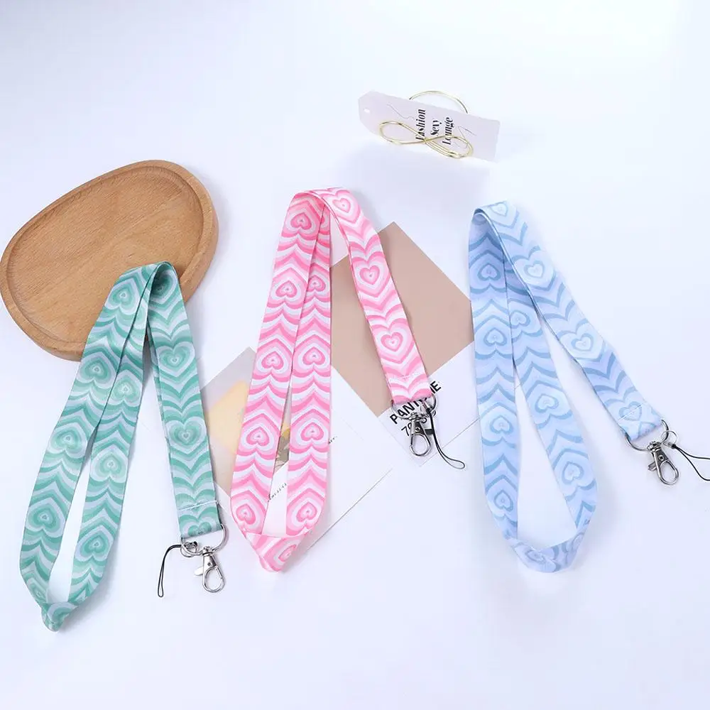 1 Pc Fashion Heart Patten Nylon Webbings Ribbon Id Card Pass Hang Rope Special Name Tag Holder Camera Phone Pendant