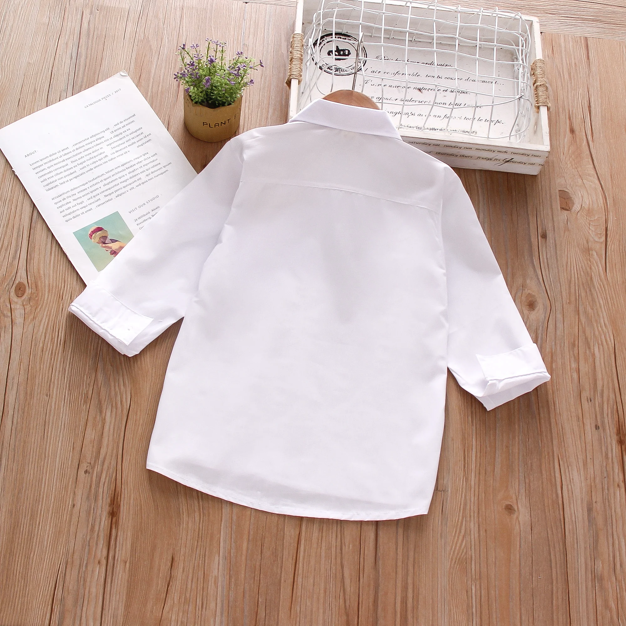 Spring and Autumn New Boys\' Long sleeved Shirt Single Shoulder Pocket Flip Collar Baby White Shirt Comfortable Boys\' Clothing