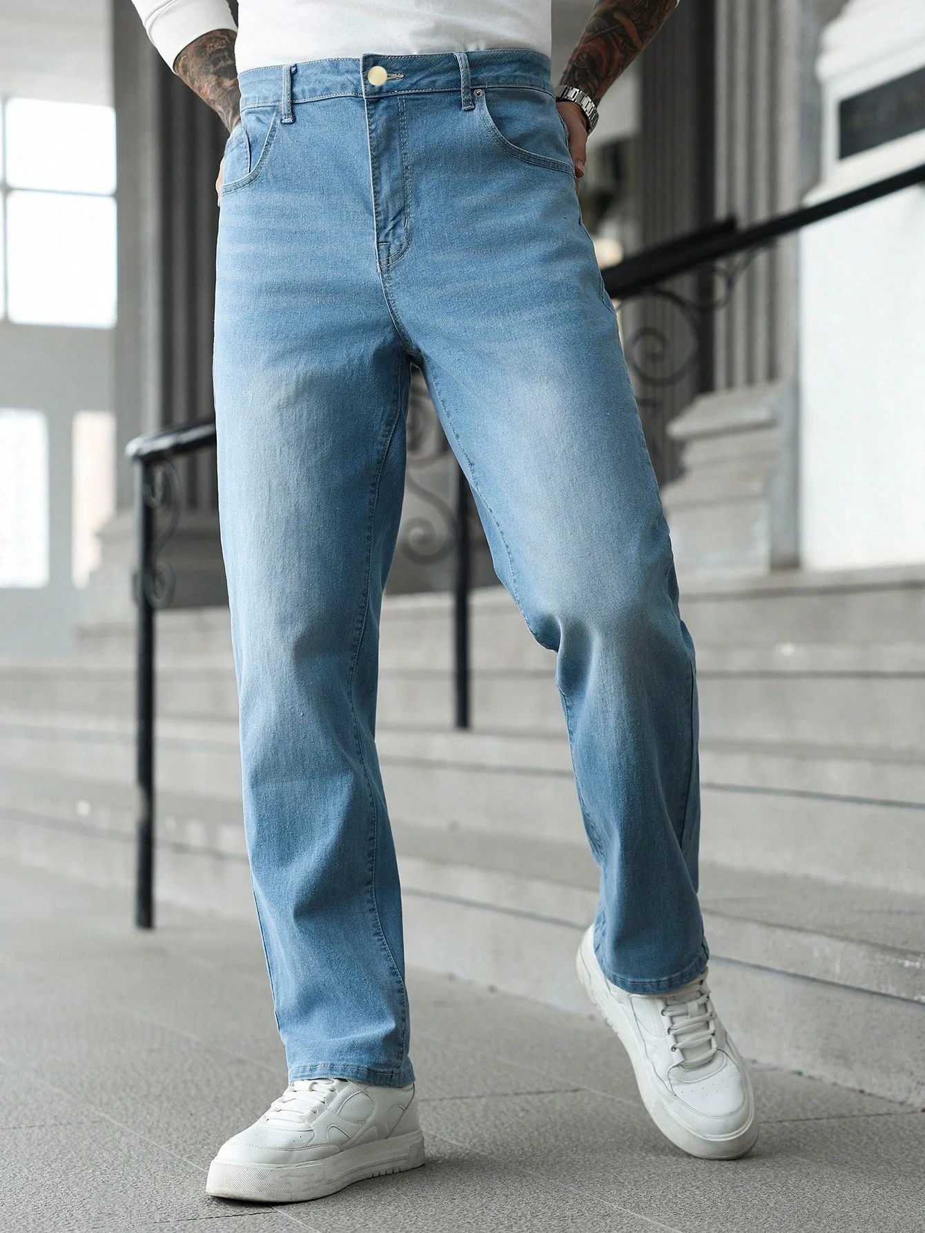 

Slim Jeans Pant for Man Light Retro Y2K Dating. No accessories or belts included.