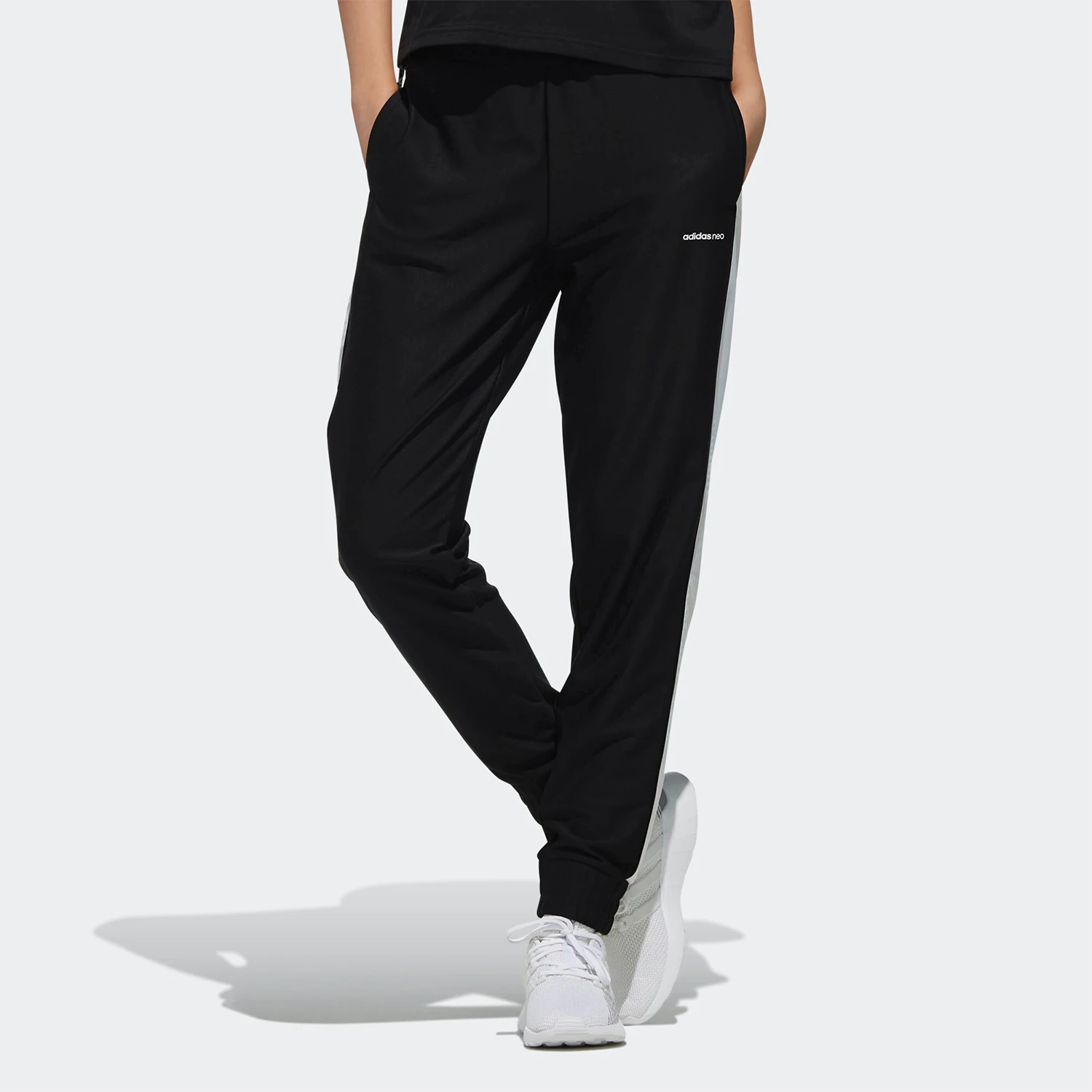 أديداس بنطال رياضي كاجوال نسائي موسمي W CS TP DZ9282 #1