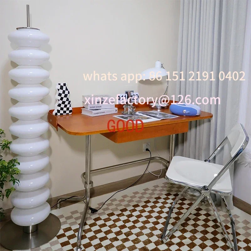 

Customizable Bauhaus Table Stainless Steel Desk Makeup Table Desk Computer