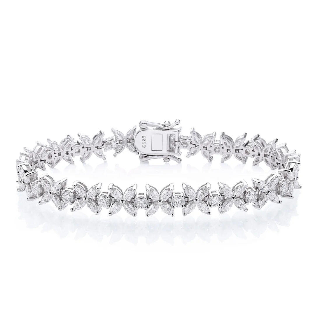 

Eme jewe Moissanite Bracelet for Women, Butterfly Design, 925 Sterling Silver White Gold Plated, Dainty Sparkling Jewelry