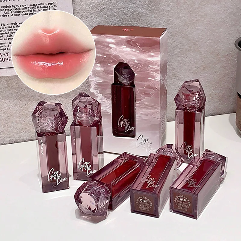 ゲゲベア グラス質感リップグロス、自然な白さ、色落ちしにくい、クリスタルのようなぷっくり唇、高級感のあるライトメイクルック