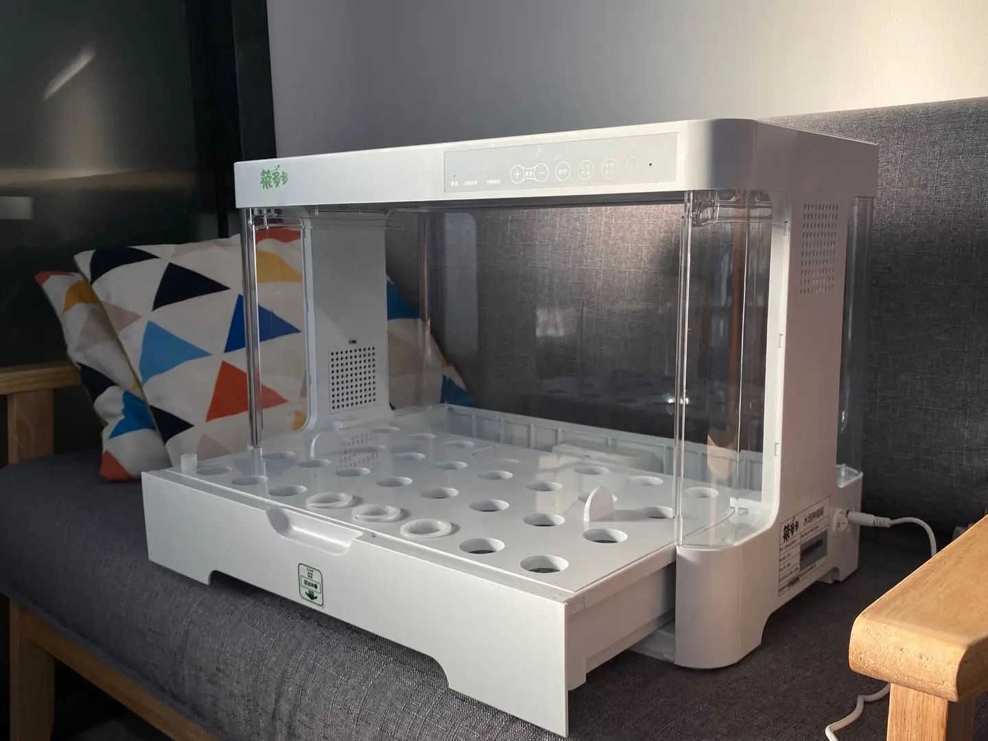 Homemade Hydroponics Solution and Hydroponics for Home Gardeners