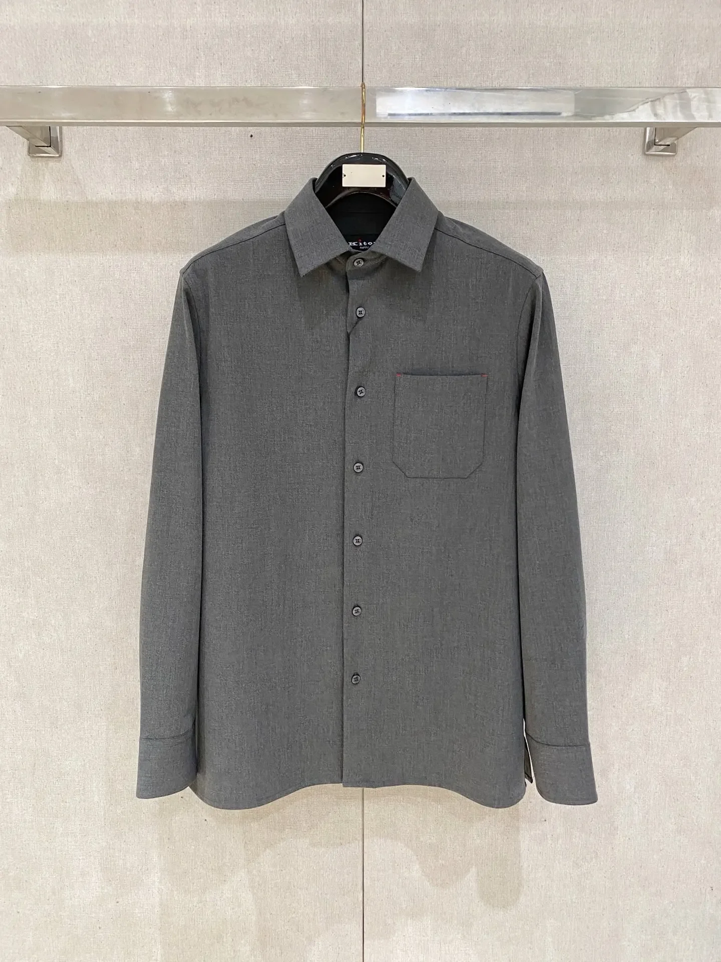 Kiton Italian Men's Fashion Business Casual Pocket Solid Color Shirt