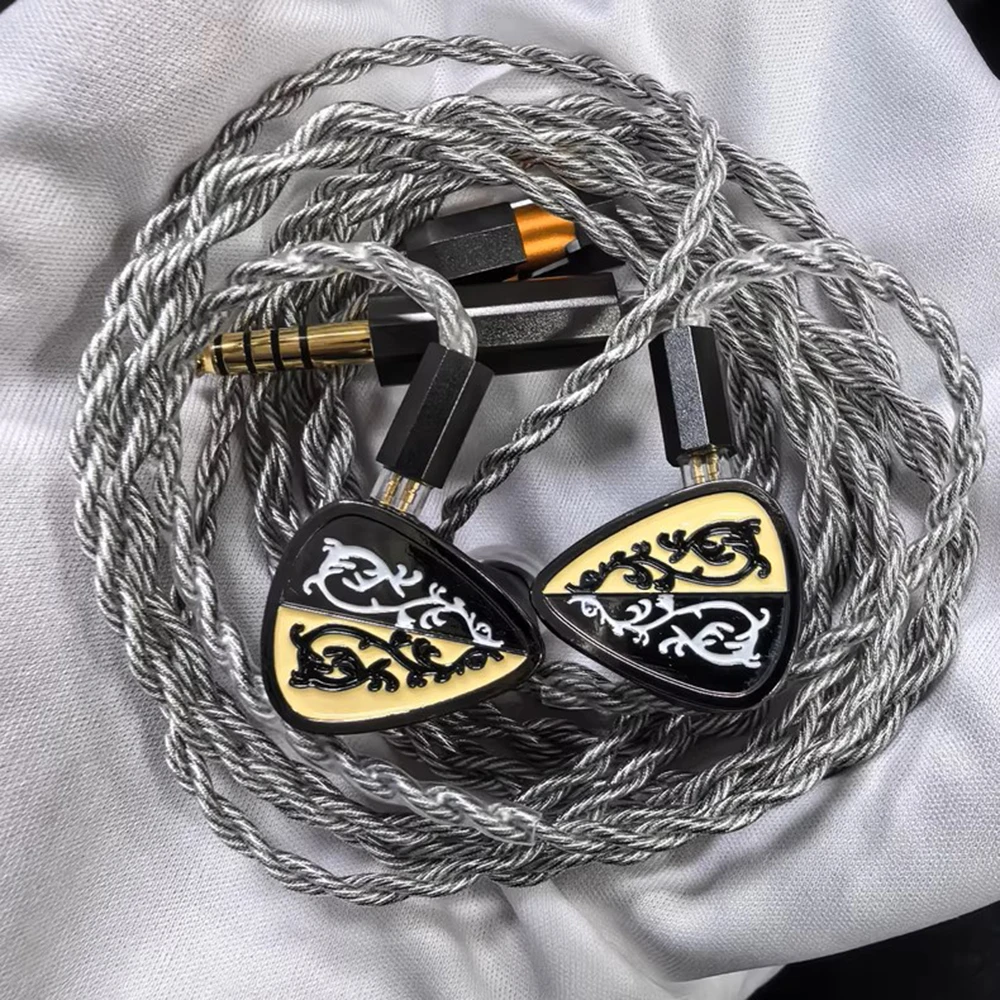 Geekyaudio BC+2DD+6BA+2PMD 22 Drivers Hybrid Monitor Earbuds  IEMs Flagship Hifi Earphones Wired 2pin for Audiophiles