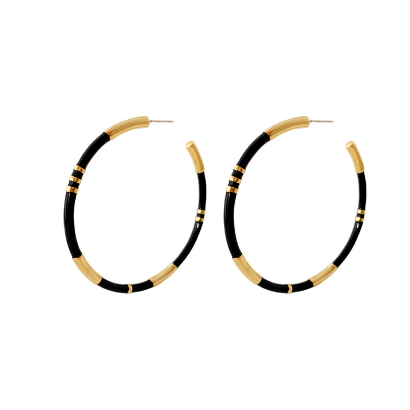 French niche-design new‑style fashionable black, white, and gold enamel copper‑gilded hoop earrings, large size.CWholesale hoop