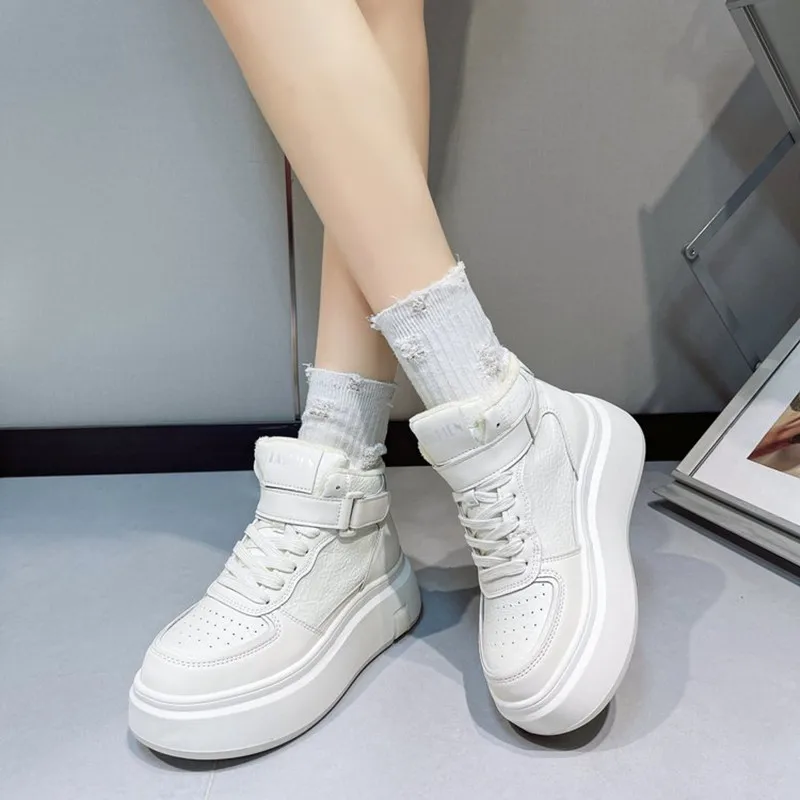 Новые белые ботинки, женские модные высокие туфли для скейтборда, женские кроссовки на платформе, удобные кожаные женские белые кроссовки на шнуровке