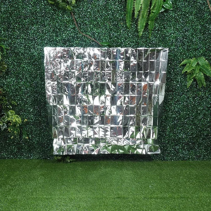 Kit Darurat Bertahan Hidup Luar Ruangan Pertolongan Pertama untuk Berkemah Mendaki, Selimut Termal Foil Tahan Air Tahan Angin, Penyelamatan Militer Panas