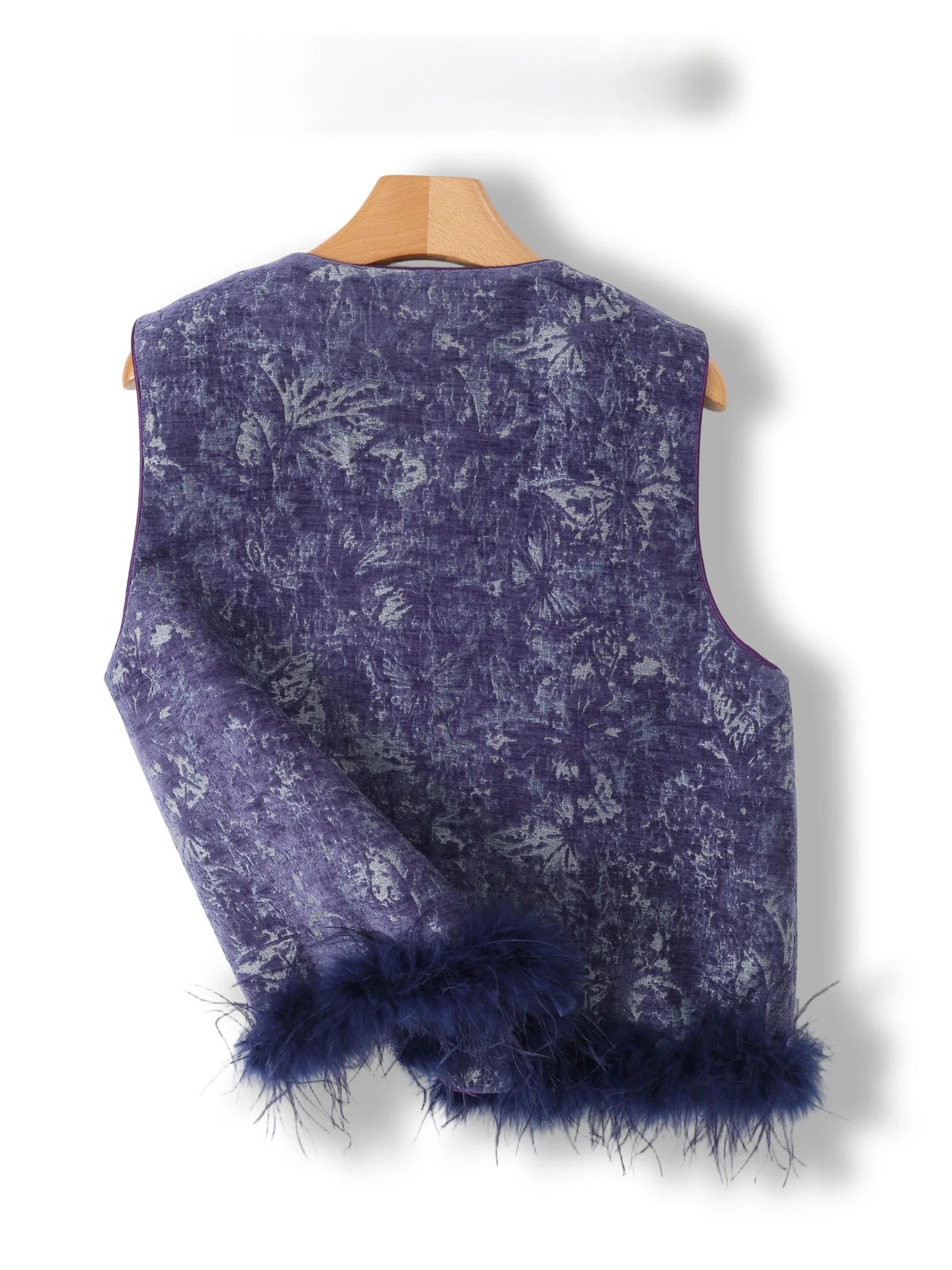 New Chinese Style National Spirit Ostrich Feather Embroidered Women's Vest Anti-Aging Trendy Short round Neck mid Autumn Fashion