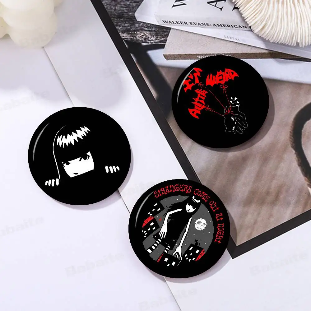 Comics E-Emily The S-Strange 58mm Handmade Brooch Cartoon Cosplay Badge on Backpack Jewelry Accessories Gifts