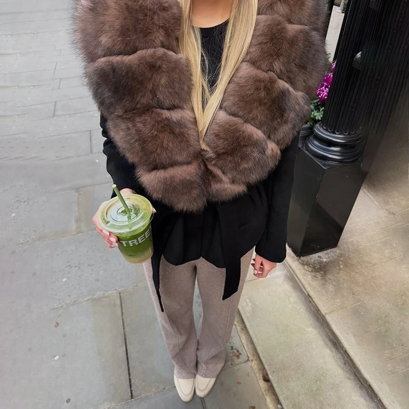 TARUXY Women Faux Fur Collar Wool Coat Fluffy Faux Fur Collar Lace Up Loose Solid Elegant Luxury Winter Autumn Lnsulated Jacket