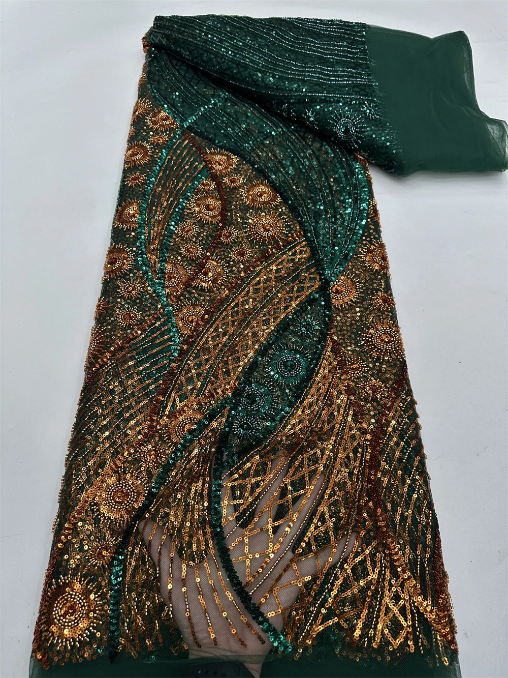 5 ヤードアフリカレース生地スパンコールビーズ刺繍新郎ナイジェリアブライダル高品質フレンチチュールレース生地結婚式用