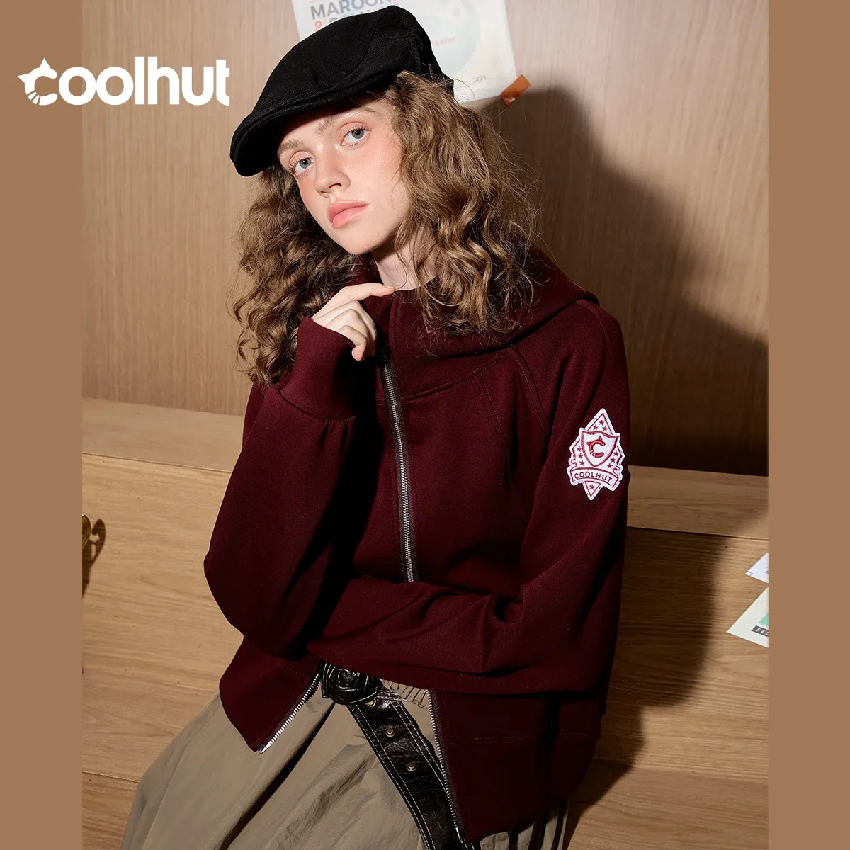 

COOLHUT 2025 Spring Women's Embroidered Hooded Baseball Jacket Casual Loose Zip Up Streetwear Couple Outerwear Fashion Coat
