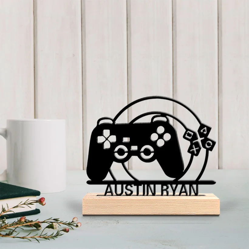 1pc Personalized Iron Desktop Ornament Custom Content With Wooden Base Perfect for Home or Office Decoration